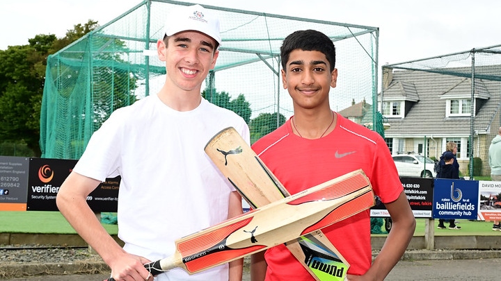 Connor Innes and Nrisit Saravanan, who are both members of the cricket club, part of Bailliefields Community Hub.