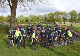 Picture showing members of Falkirk Junior Bike Club at Zetland pump track.